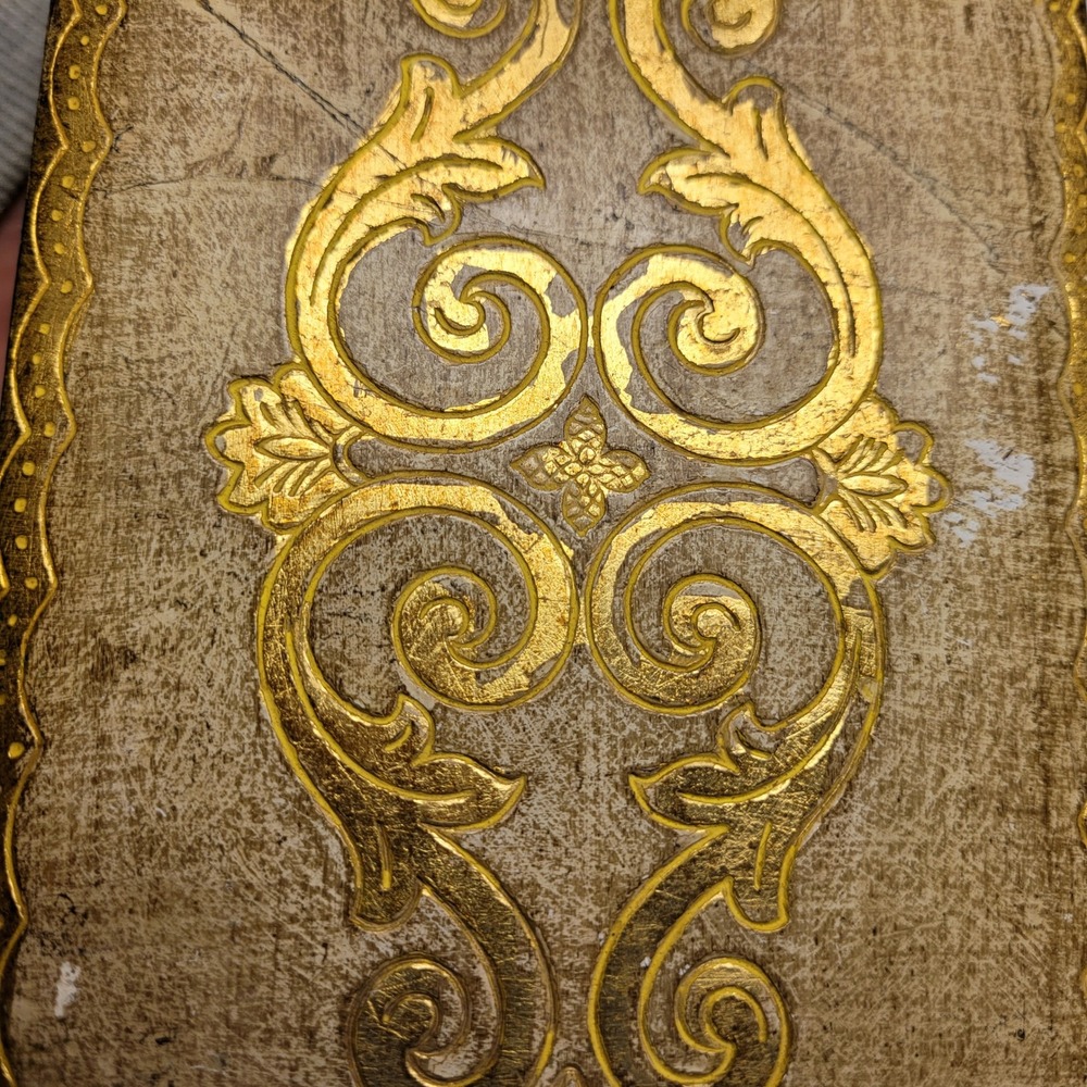 CE Jewelry Box Florentine Gilt Wood Gold Leaf Italy Made Scrollwork Mirror